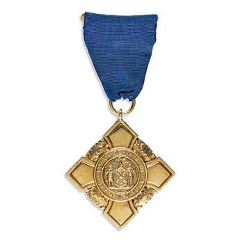 (LAW.) National Surety Medal for Valor issued to Black N.Y.P.D. patrolman Leslie Carroll.